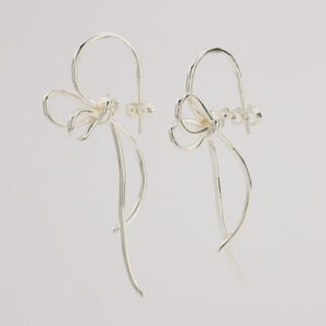 orecchino-fiocco-001-2023